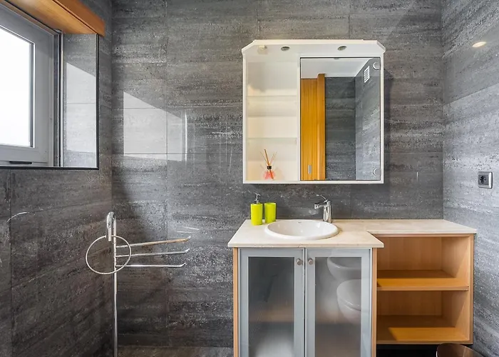 Casa La Guardia At 5 Minutes From The Appartement *